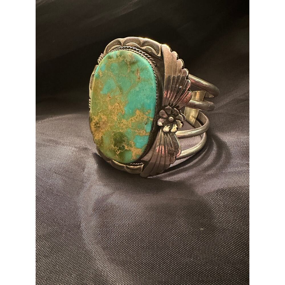 VINTAGE 70's 80's HUGE HEAVY SIGNED NAVAJO CARVED STERLING TURQUOISE CUFF UNISEX - Picture 10 of 14